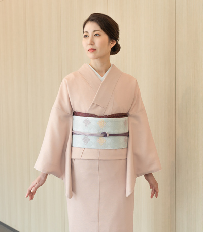 お仕立済み・袷】4サイズから選べる洗える色無地（桃染：ももぞ