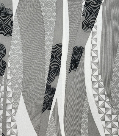 7％OFF】【お仕立付き・袷】美術サロン 東レシルック小紋（よろけ縞