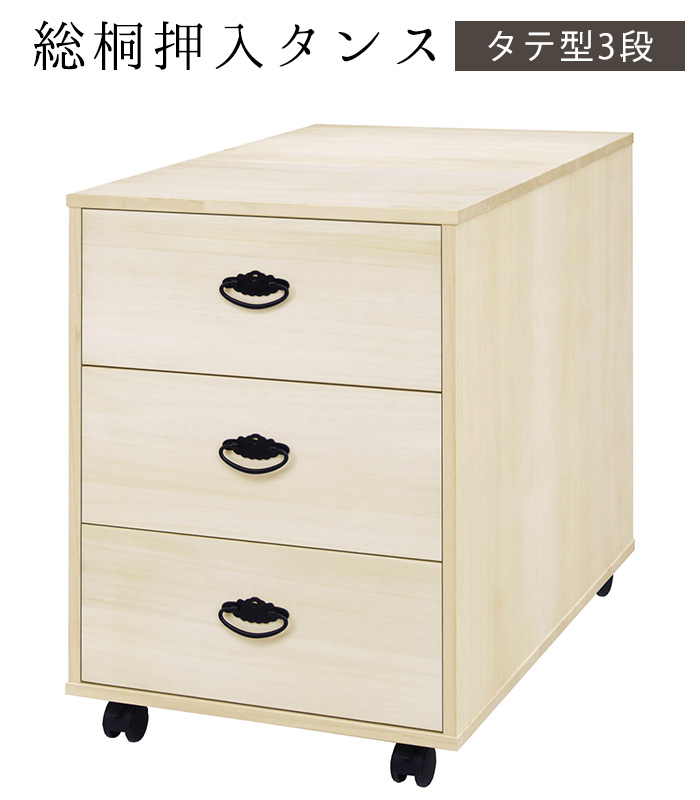�\�y
